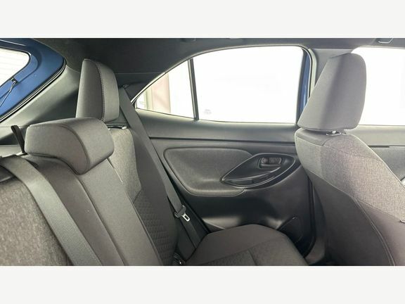 Toyota Yaris Cross Dynamic Blue #8