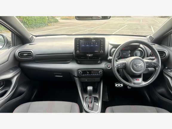 Toyota Yaris Gr Sport OE73CXB White #5