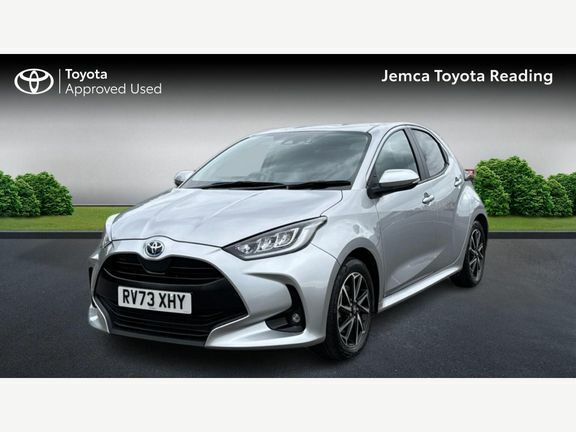 Toyota Yaris Design RV73XHY Silver #3