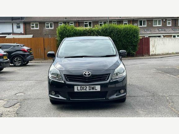 Toyota Verso Mpv Silver #20