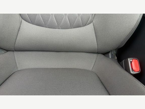Toyota Corolla 1.8 Vvt-i Hybrid Design Cvt Black #14