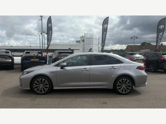 Toyota Corolla 1.8 Vvt-i Hybrid Design Cvt Black #23