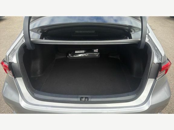 Toyota Corolla 1.8 Vvt-i Hybrid Design Cvt Black #13