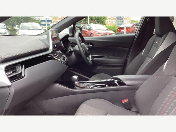 Toyota C-Hr Gr Sport 1.8 White #5