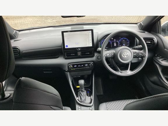 Toyota Yaris Excel Silver #6