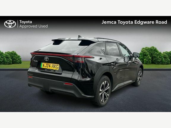 Toyota bZ4X Motion Fwd Black #2