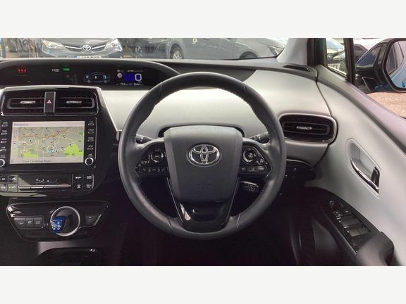 Toyota Prius+ Business Edition Plus White #7