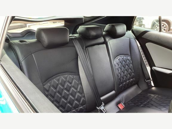 Toyota Prius+ Business Edition Plus White #35