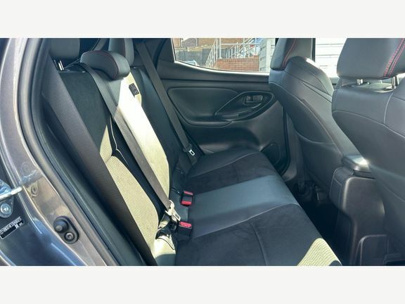 Toyota Yaris Gr Sport LM74ZYN Grey #6