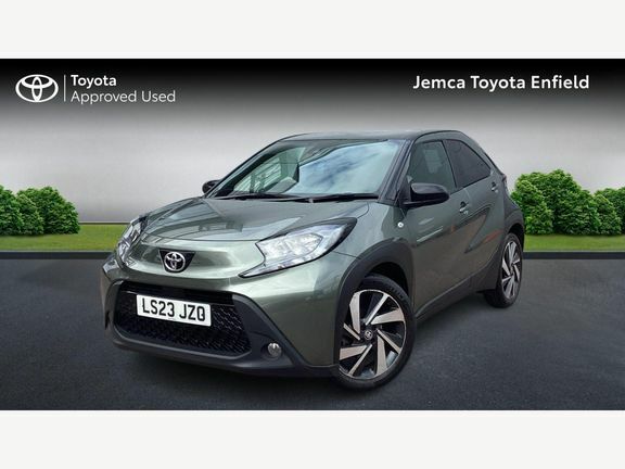 Toyota Aygo X Edge Manual Green #3