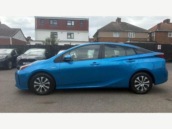 Toyota Prius Saloon Silver #22