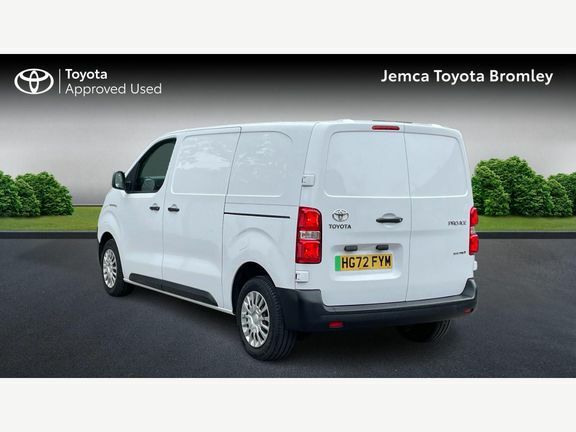 Toyota PROACE Icon L1 Ev 50Kw 11Kw 1.2T White #4