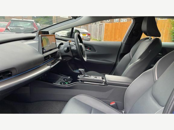 Toyota Prius Excel #5