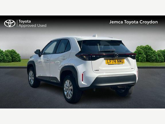 Toyota Yaris Cross Icon Fwd LF74NMU White #4