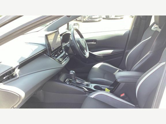 Toyota Corolla Gr Sport 1.8 Hb Bi-tone RV23AYW White #5