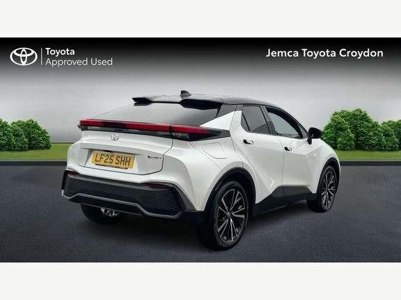 Toyota C-Hr Excel 2.0 Fwd Plug-in Jbl Tech White #2