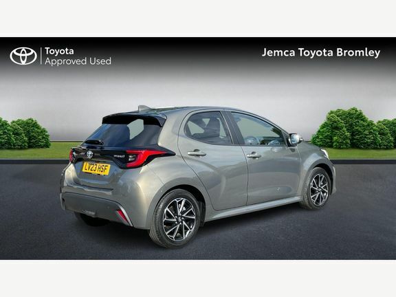Toyota Yaris Design LV23HSF Brown #2