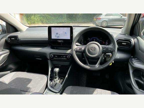Toyota Yaris Design MV25ZWS White #6