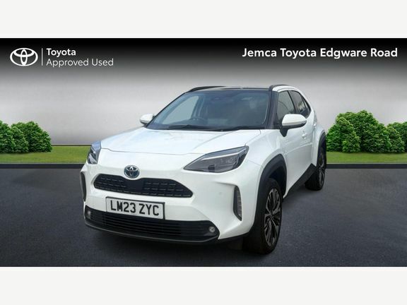 Toyota Yaris Cross Excel Fwd Pan Roof White #3