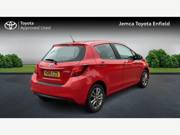 Toyota Yaris Icon 1.33Cvt Red #2