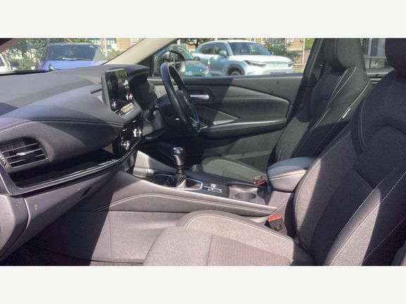 Nissan Qashqai 1.3 Dig-t Mhev N-connecta Euro 6 Ss DV22WSO Black #5