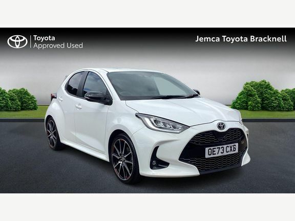 Toyota Yaris Gr Sport White