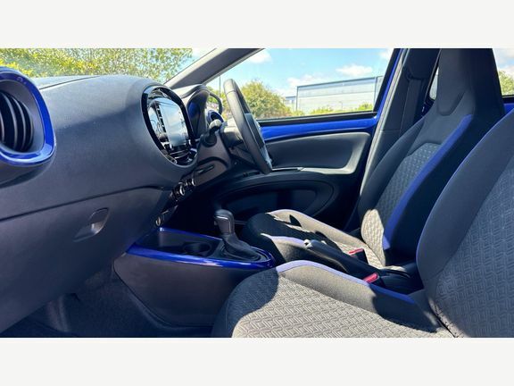 Toyota Aygo X Edge Automatic RJ73JWU Blue #5