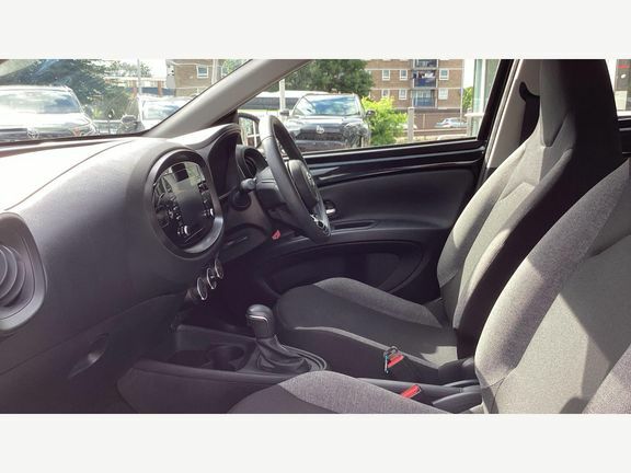 Toyota Aygo X Pure Automatic LM73OUB Black #5