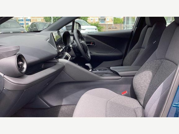 Toyota C-Hr Icon 1.8 Fwd Hv LF75JRZ #5