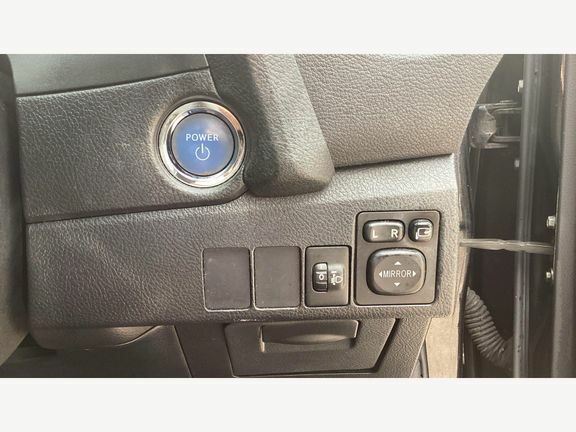 Toyota Auris 1.8 Hybrid Excel Cvt Hatchback Blue #31