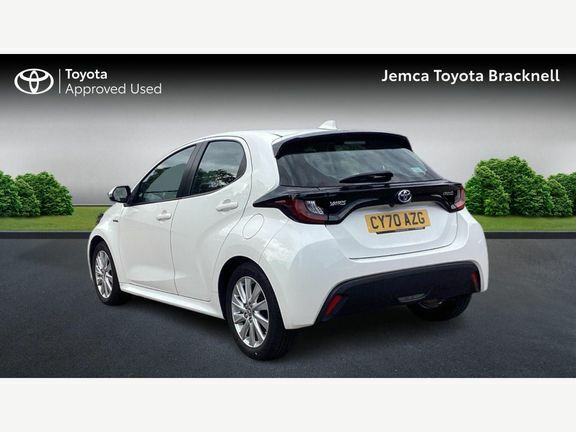 Toyota Yaris Yaris Icon 1.5 Hybrid CY70AZG White #4