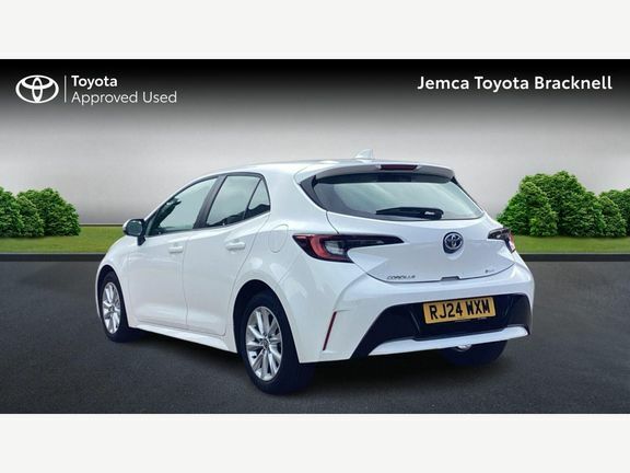 Toyota Corolla Icon 1.8 Hb White #4