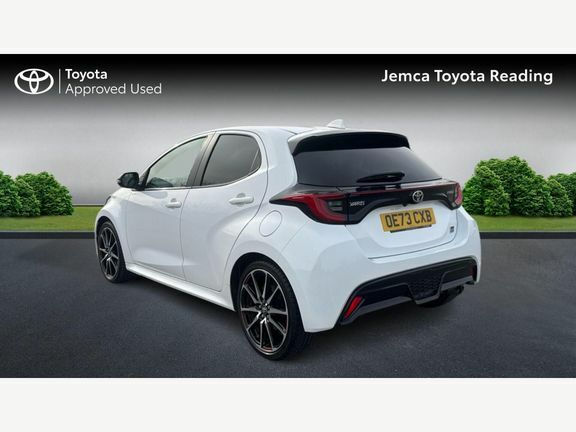 Toyota Yaris Gr Sport White #4