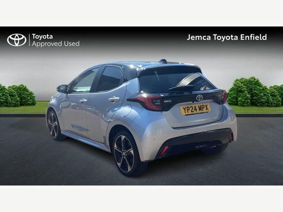 Toyota Yaris Premiere Edition Silver #4