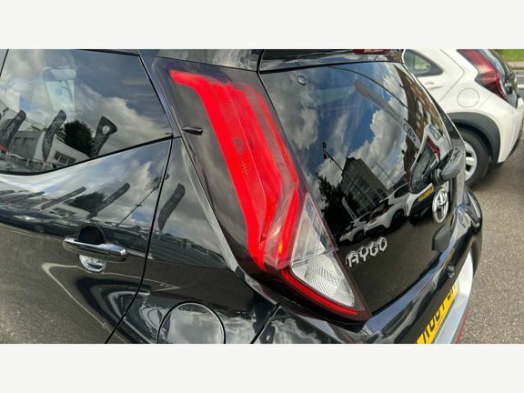 Toyota Aygo X X-style Red #19