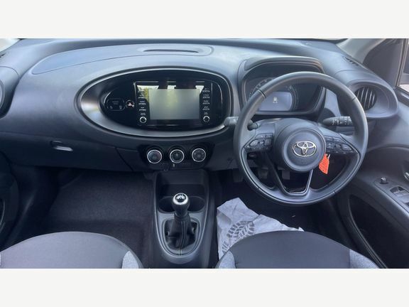 Toyota Aygo X Pure Manual LA23VWM Silver #6