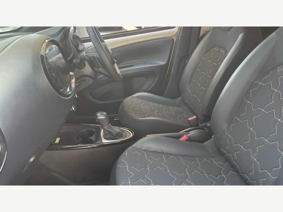 Toyota Aygo X Exclusive Automatic Beige #5