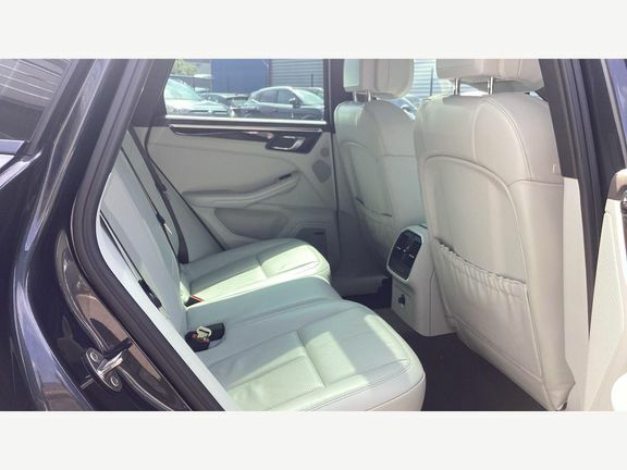 Porsche Macan Suv 3.0 Td V6 S 201616 White #8
