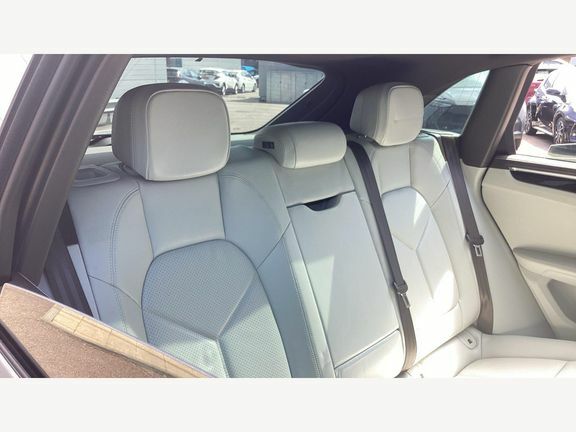 Porsche Macan Suv 3.0 Td V6 S 201616 White #35