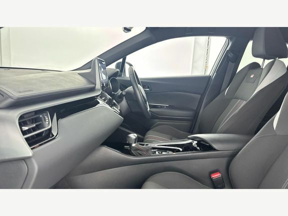 Toyota C-Hr Gr Sport 1.8 White #5