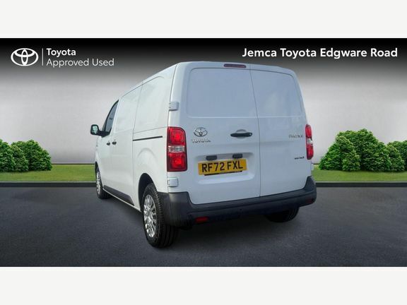 Toyota PROACE Icon L1 50Kw 1.2T White #4