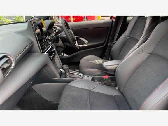 Toyota Yaris Cross Gr Sport Fwd Adv Safety LB75KDU #5