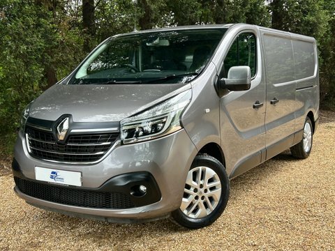 Renault Trafic Sport Nav Ll30 Grey