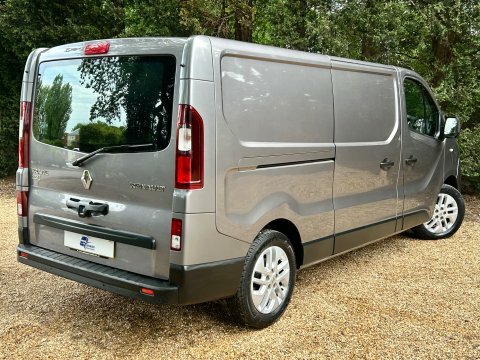 Renault Trafic Sport Nav Ll30 WK20LFL Grey #2