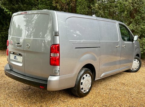Vauxhall Vivaro Sportive 2900 L2 DY70BNL Grey #2