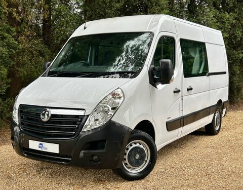 Vauxhall Movano 3500 L2 H2 White