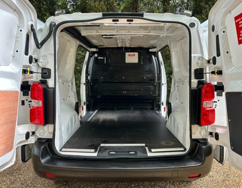 Vauxhall Vivaro Edition 2900 L1 FL69XKS White #5