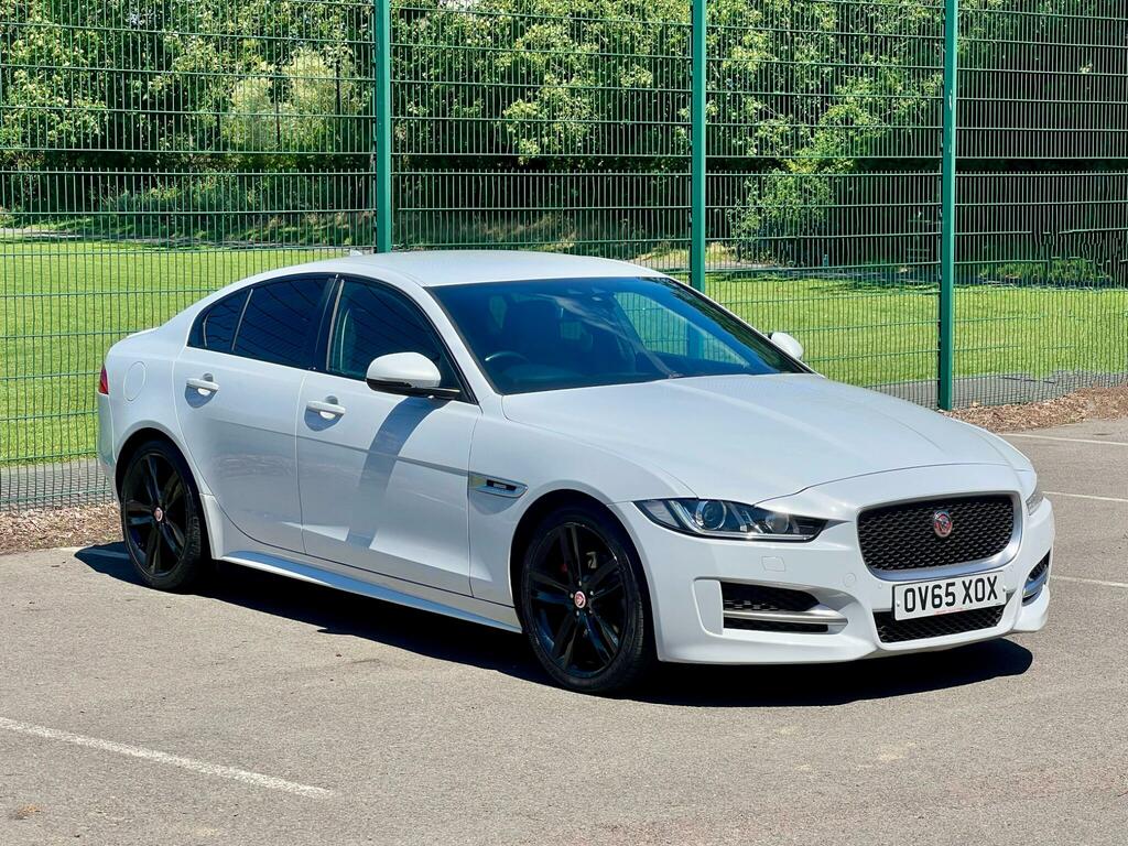 Jaguar XE Diesel White