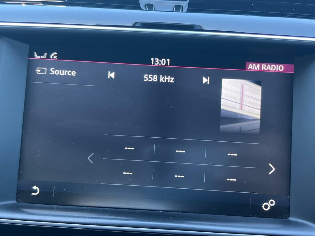 Jaguar XE R-sport Red #47