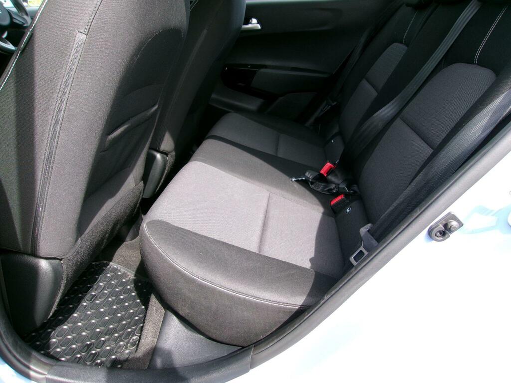 Kia Picanto Picanto Gt-line Silver #12